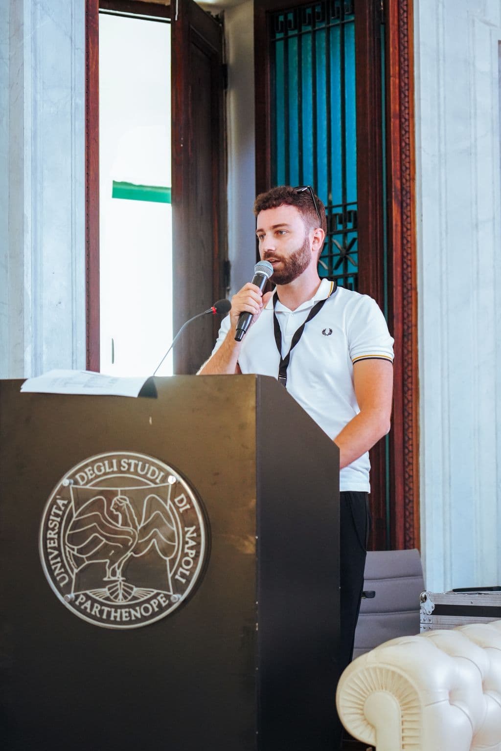 Luca Di Domenico durante un talk all'Università Parthenope di Napoli